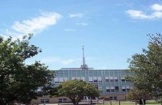 麦克甘·梅西高中